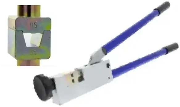 008878